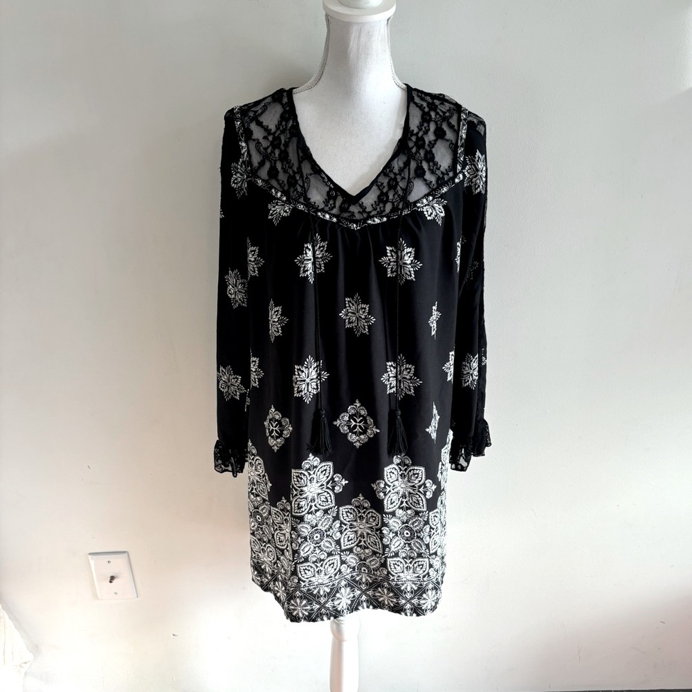 VENUS Women’s Boho Black & White Dress Size Small
